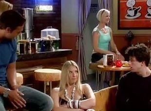 Chandler Bangs Phoebe's Wet Pussy