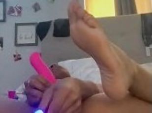 clito, orgasme, giclée, amateur, babes, ébène, jouet, pieds, solo, petits-seins