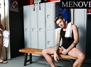 MenOver30 - Hunk Jerking Off At The Lockers Gets A Juicy Blowjob - ...