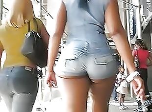 Insanely Hot Round Booty Caught in Public by Voyeur Cam