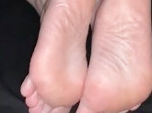 Sexy soles by Pookin