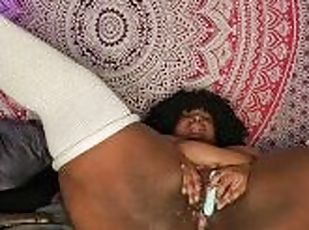 Imani Oasis Ebony BBW Squirts While Masturbating