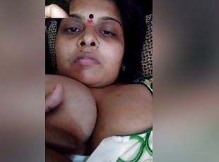 Today Exclusive- Horny Desi Bhabhi Showing Her Big Boobs To Lover O...
