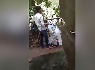 Today Exclusive- Desi Clg Lover Outdoor Romance And Sex Capture By ...