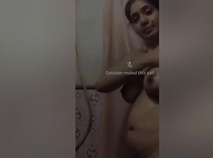 Today Exclusive- Paki Girl Showing Her Boobs And Pussy To Lover On ...