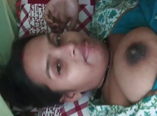 Dehati Lovers Romancing In Bed Selfie Video