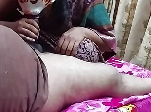 pantat, payudara-besar, amatir, handjob-seks-dengan-tangan-wanita-pada-penis-laki-laki, hindu, berciuman, webcam, berambut-cokelat, pengisapan