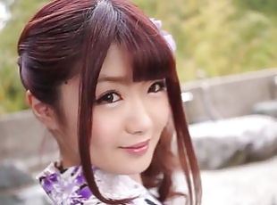 Kimono-clad Japanese cutie gets seduced