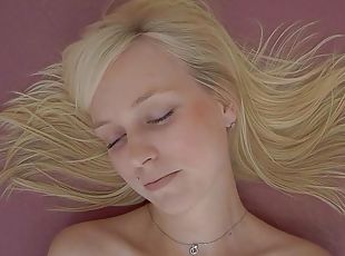 Enjoy A Real Orgasm Of Amateur Czech Petite Blonde