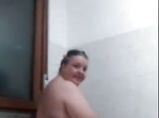 SSBBW Tuscan MILF takes a shower