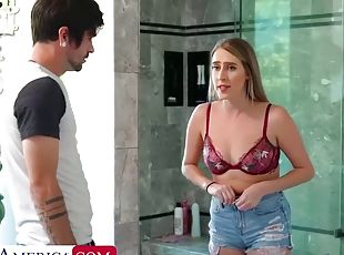 Cadence Lux needs her friendly neighbors big cock in her mouth and ...