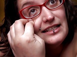 Amateur fatty wife in eyeglasses masturbating