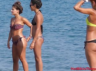 tettone, ragazze-giovani, videocamera, spiaggia, voyeur, bocce, bikini, topless