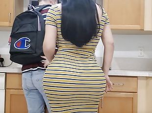 Stepmom with big ass gets fucked in the kitchen