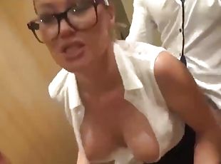 Italian fucked in the elevator