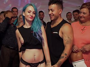 Lucky guy gets to fuck tattooed Jeny Rogers at a party