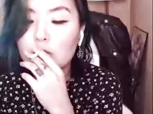 asiatisk, amatør, milf, fetisj, røyking