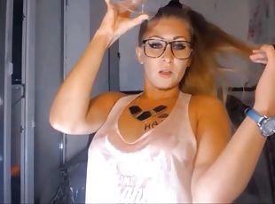 lunettes, masturbation, chienne, webcam, fétiche, solo, humide, alcool