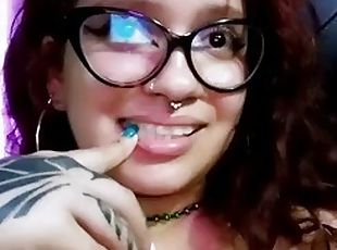 gros-nichons, orgasme, chatte-pussy, latina, doigtage, bout-a-bout, humide