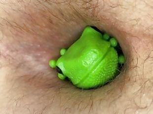 Closeup - Sealing Green in my slick hole