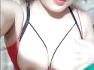 BIG TITS ARE SWEATING FROM HEAT AND SEXUAL EROTICISM. FREE EXCLUSIV...