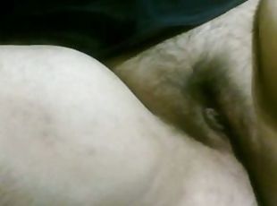 Huge-assed amateur fattie toys her asshole in hardcore homemade clip