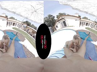 VR horny pool babe - Vr