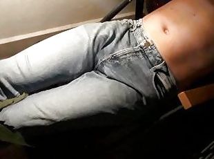 kencing, awam, amateur, matang, remaja, fetish, solo, jeans, realiti