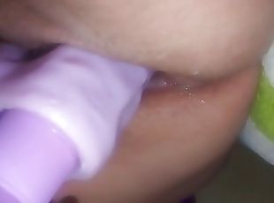 Wife fucks dildo and squits