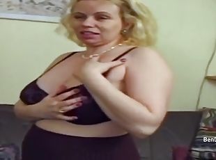 esposa, mamada, madurita-caliente, hardcore, vintage, regordeta-chubby, cachonda, ama-de-casa