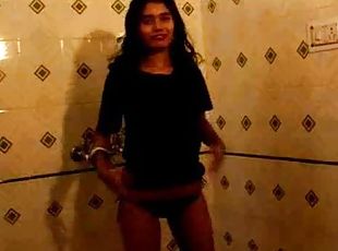 Indian chick in the shower has her pussy toyed
