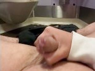 masturbation, public, amateur, ejaculation-sur-le-corps, branlette, salope, ejaculation, solo