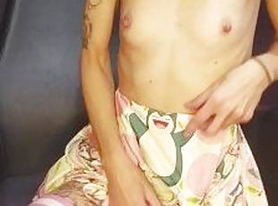 masturbation, amateur, salope, petite, solo, tatouage, ringard, petits-seins