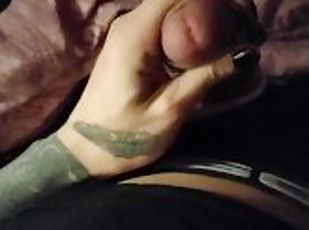 masturbation, énorme-bite, gay, branlette, secousses, solo, musclé, minet, tatouage, bite