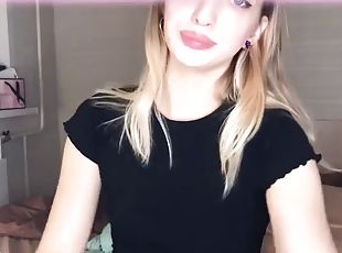Blonde teen mouth tease finger in mouth sexy braces face fetish clo...