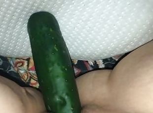 masturbácia, orgazmus, pička, striekanie-squirt, anál, milfka, pov, zelenina