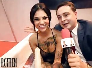 Bonnie rotten interview and squirts on andrea dipra