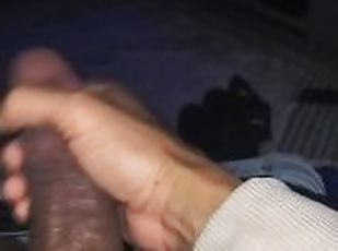 masturbation, amatör, cumshot, mörkhyad, gigantisk-kuk, avrunkning, juckande, pov, ensam, kuk