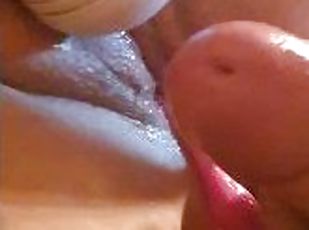 cul, gros-nichons, masturbation, orgasme, chatte-pussy, amateur, ejaculation-sur-le-corps, jouet, ejaculation-interne, belle-femme-ronde