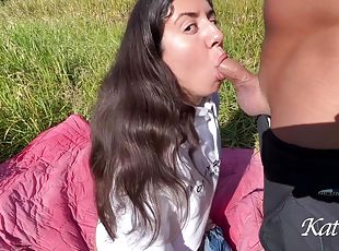 cul, en-plein-air, public, russe, amateur, ejaculation-sur-le-corps, ados, fellation-profonde, brunette