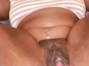 tetas-grandes, orgasmo, coño-pussy, squirting, amateur, mamada, polla-enorme, madurita-caliente, corrida-interna, tragar