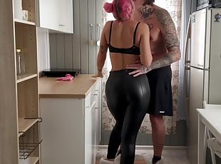 Made A Bitch In Leather Leggings Suck A Dick In The Kitchen And Cum...