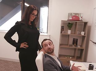 tate-mari, birou-office, anal, jet-de-sperma, milf, star-porno, mama, cu-degetelul, pov, sperma