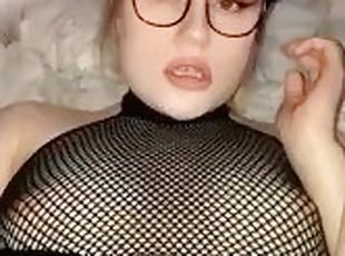 Slutty nerd wants you to fuck