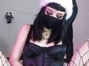 gros-nichons, poilue, masturbation, chatte-pussy, amateur, doigtage, résille, gros-seins, petite, goth