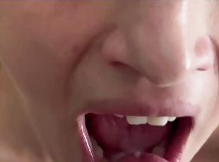 fru, amatör, brudar, avsugning, cumshot, milf, hemmagjord, mamma, pov, ansiktssprut