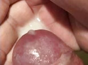 amateur, ejaculation-sur-le-corps, branlette, ejaculation, solo