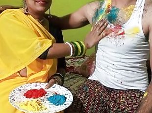 Bahu plays Holi with Sasurji on Holi by opening Bhurr, Desi Bengali...