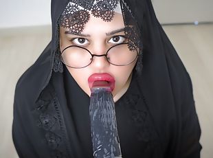 Real Arab Muslim StepMom in Niqab Hijab Masturbates Wet Pussy With ...