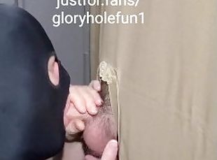 avsugning, gigantisk-kuk, tonåring, gay, avrunkning, deepthroat, sväljer, gloryhole, college, twink